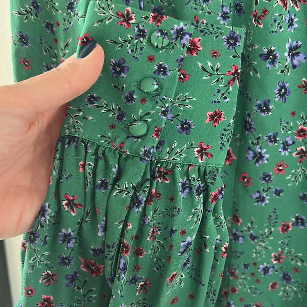 Nicholas Green Silk Button Front Blouse, RTR - Picture 8 of 10